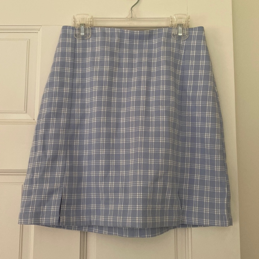 Brandy Melville mini skirt